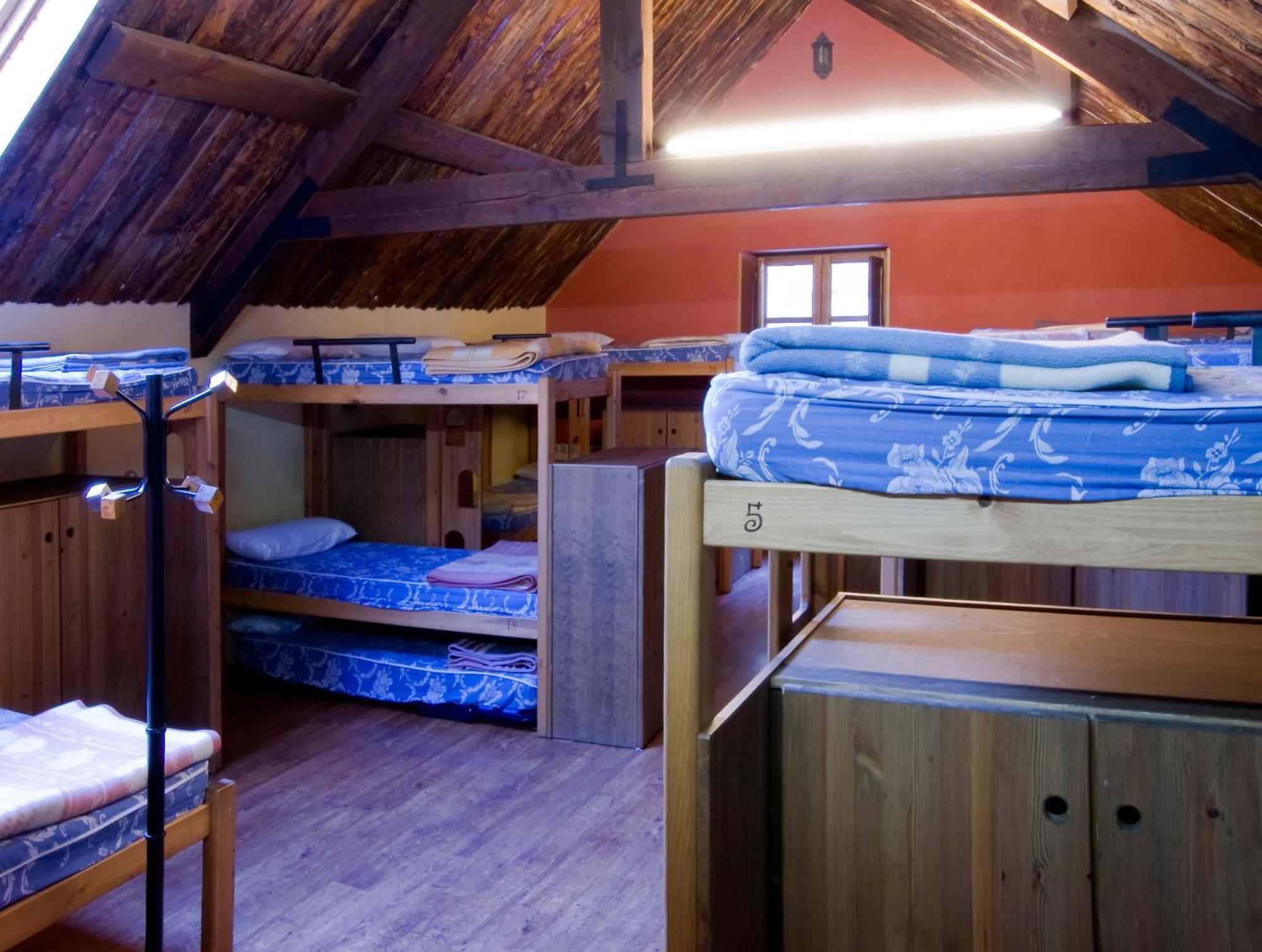 Albergue-Refugio Sargantana Canfranc Szoba fotó