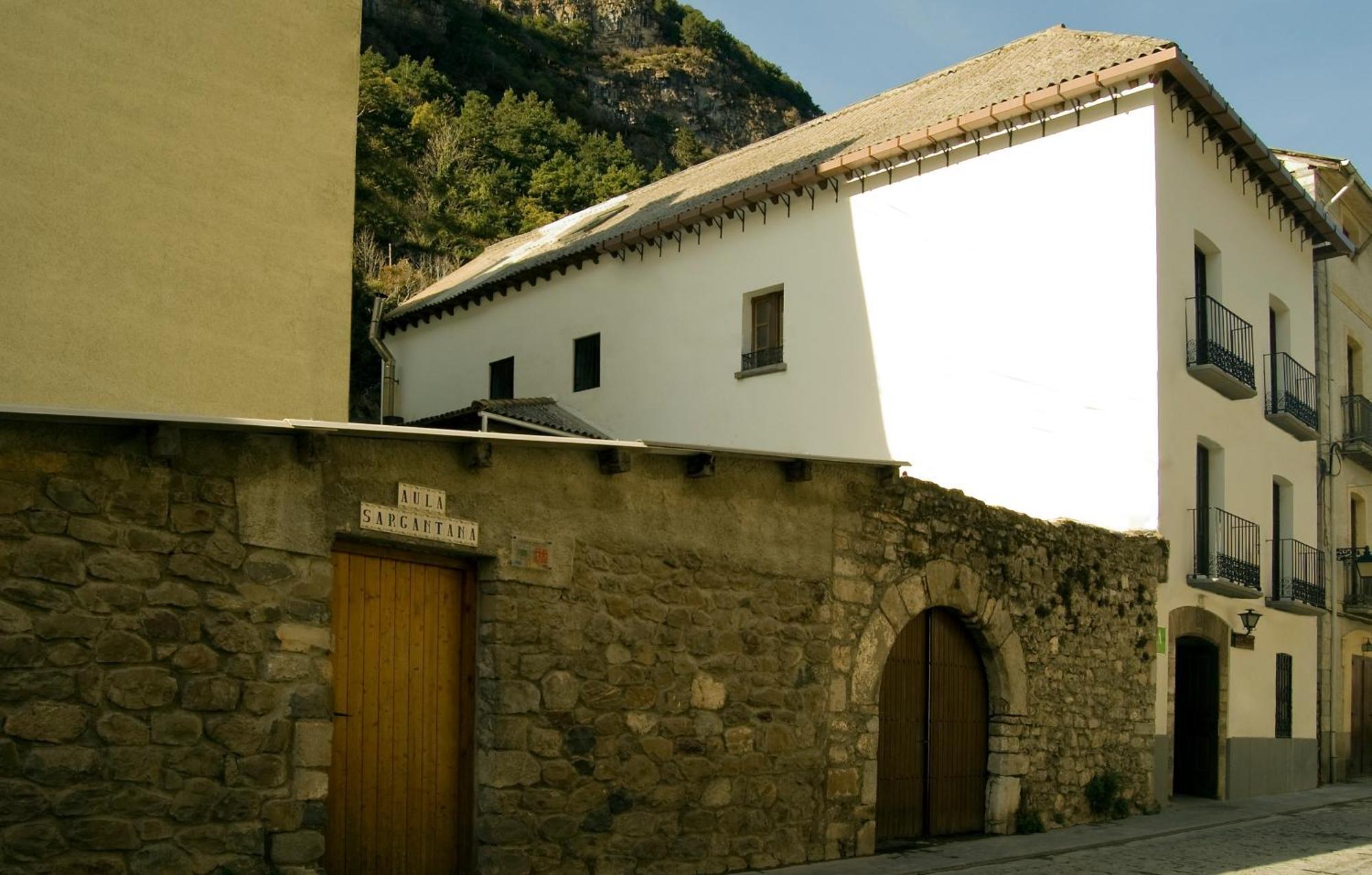 Albergue-Refugio Sargantana Canfranc Kültér fotó